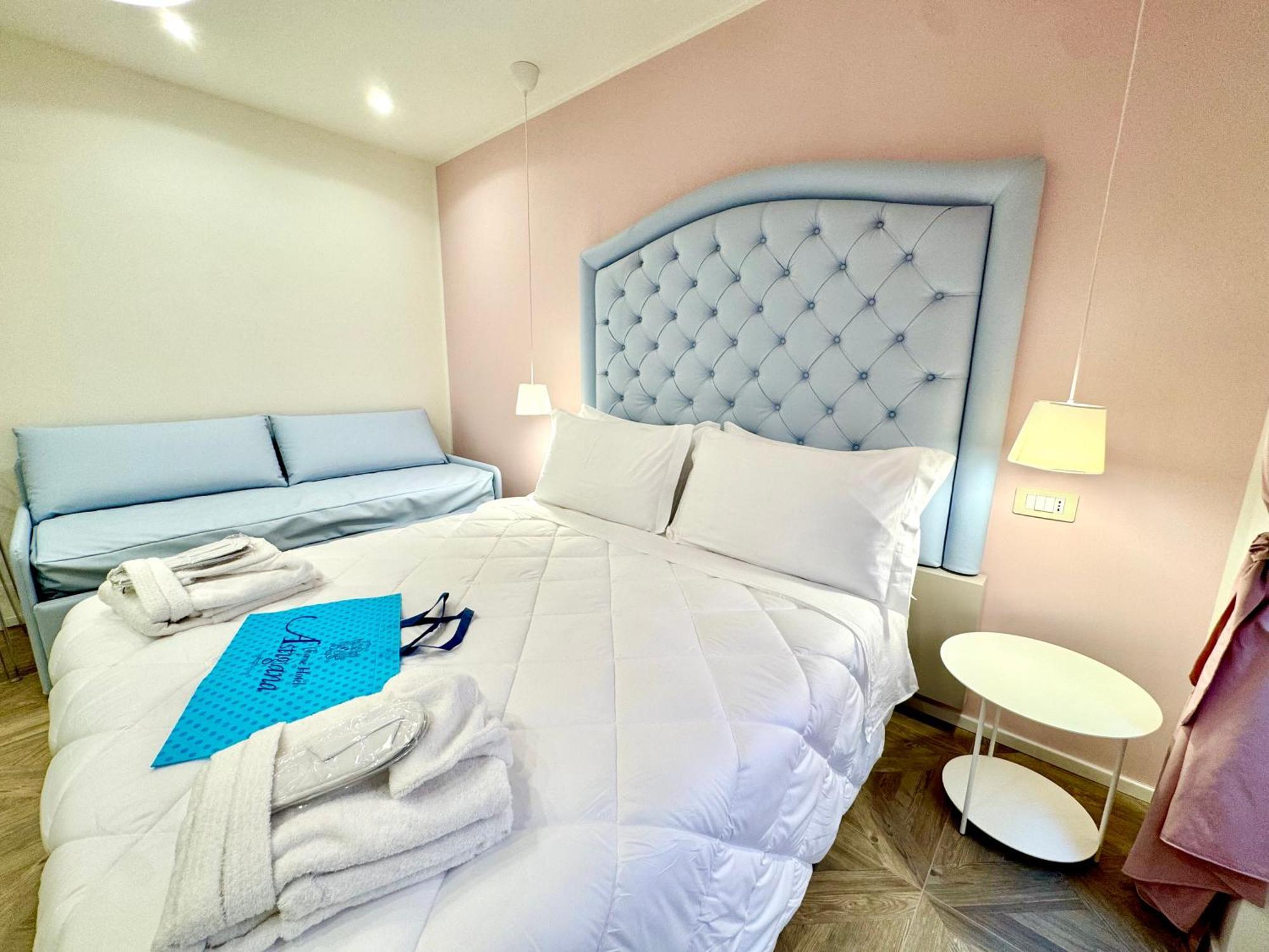 Hotel Astigiana & Appartamenti فاراتسي المظهر الخارجي الصورة